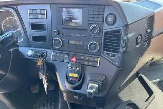 Mercedes-Benz Actros, 375 kW, diisel, automaat
