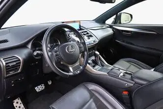 Lexus NX 300h, 2.5, 114 kW, hübriid, automaat, nelikvedu