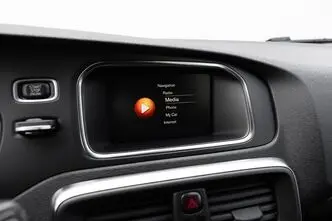 Volvo V40, 2.0, 110 kW, diisel, automaat, esivedu