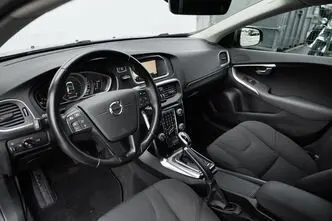 Volvo V40, 2.0, 110 kW, diisel, automaat, esivedu