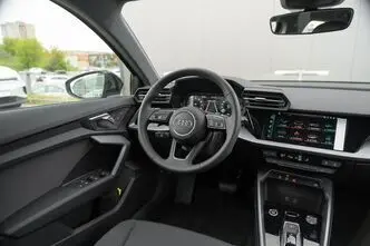 Audi A3, 1.5, 85 kW, bensiin, automaat, esivedu