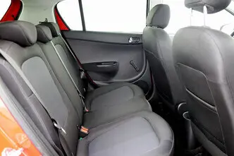 Hyundai i20, 1.2, 63 kW, бензин, механическая, передний привод