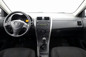 Toyota Corolla, 1.6, 91 kW, petrol, manual, front-wheel drive