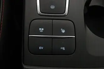 Ford Kuga, 2.5, 112 kW, pistikhübriid, automaat, esivedu