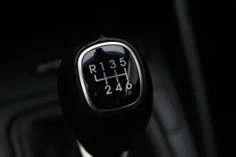 Kia Carens, 1.6, 99 kW, бензин, механическая, передний привод