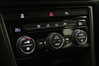 Volkswagen T-Roc, 1.5, 110 kW, bensiin, manuaal, esivedu