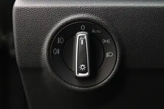 Volkswagen T-Roc, 1.5, 110 kW, bensiin, manuaal, esivedu