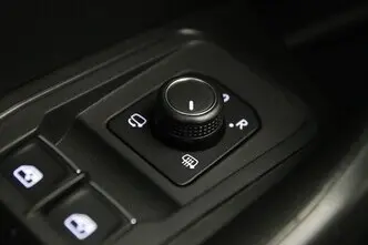Volkswagen T-Roc, 1.5, 110 kW, bensiin, manuaal, esivedu