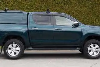 Toyota Hilux, 2.4, 110 kW, diisel, automaat, nelikvedu