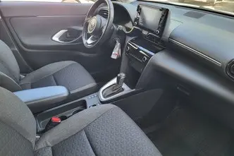Toyota Yaris Cross, 1.5, 68 kW, hybrid, automatic, front-wheel drive
