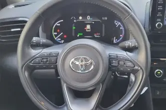 Toyota Yaris Cross, 1.5, 68 kW, hybrid, automatic, front-wheel drive