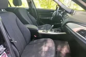 BMW 116, 1.6, 100 kW, bensiin, automaat, tagavedu