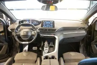 Peugeot 5008, 1.5, 96 kW, diisel, automaat, esivedu