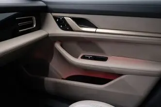 Porsche Taycan, 120 kW, electric, automatic, rear-wheel drive