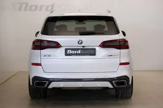 BMW X5, 3.0, 195 kW, дизель, автомат, полный привод