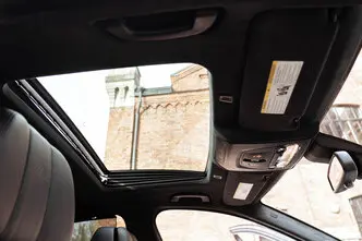 BMW M5, 4.4, 412 kW, bensiin, automaat, tagavedu