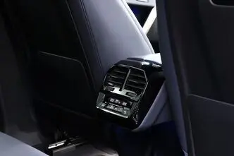 BMW iX, 102 kW, elekter, automaat, nelikvedu