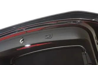BMW iX, 102 kW, elekter, automaat, nelikvedu