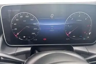 Mercedes-Benz GLC 300, 2.0, 198 kW, hybrid, automatic, four-wheel drive