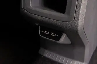 Volkswagen T-Cross, 1.0, 85 kW, bensiin, automaat, esivedu
