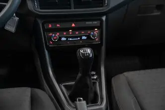 Volkswagen T-Cross, 1.0, 70 kW, petrol, manual, front-wheel drive