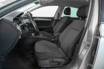 Volkswagen Passat, 1.4, 92 kW, bensiin, manuaal, esivedu