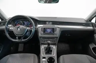 Volkswagen Passat, 1.4, 92 kW, bensiin, manuaal, esivedu