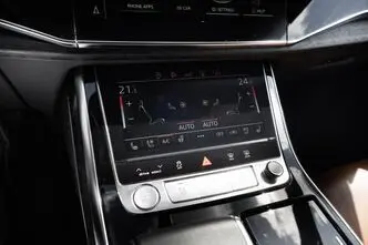 Audi Q8, 3.0, 250 kW, бензин, автомат, полный привод