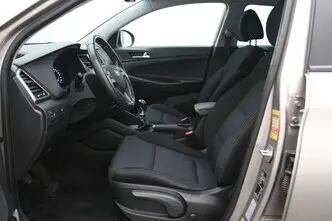 Hyundai Tucson, 1.6, 97 kW, petrol, manual, front-wheel drive