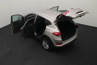 Hyundai Tucson, 1.6, 97 kW, petrol, manual, front-wheel drive