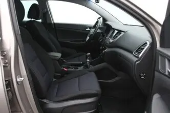 Hyundai Tucson, 1.6, 97 kW, petrol, manual, front-wheel drive