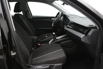 Audi A1, 1.0, 70 kW, bensiin, manuaal, esivedu