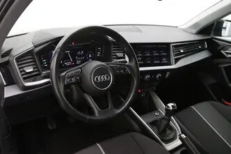 Audi A1, 1.0, 70 kW, bensiin, manuaal, esivedu