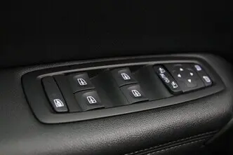 Renault Megane, 1.3, 103 kW, бензин, механическая, передний привод