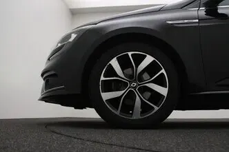 Renault Megane, 1.3, 103 kW, бензин, механическая, передний привод