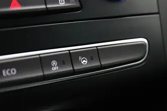 Renault Megane, 1.3, 103 kW, бензин, механическая, передний привод