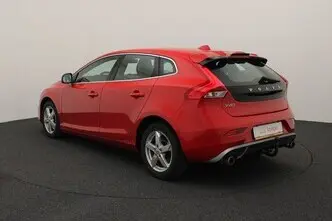 Volvo V40, 2.0, 110 kW, diesel, automatic, front-wheel drive