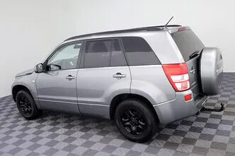 Suzuki Grand Vitara, 2.0, 140 kW, petrol, manual, four-wheel drive