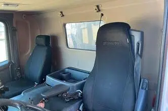 Scania P, 294 kW, diisel, automaat