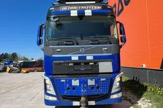 Volvo FH 460 8x2*6, 345 kW, дизель, автомат
