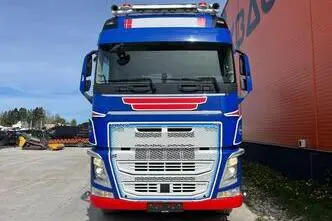 Volvo FH 540 6x4, 405 kW, дизель, автомат
