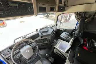 Volvo FH 540 6x4, 405 kW, дизель, автомат