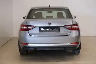 Škoda Superb, 1.4, 110 kW, bensiin, automaat, esivedu