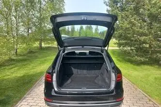 Audi A4, 2.0, 140 kW, diesel, automatic, four-wheel drive