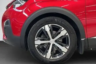 Peugeot 3008, 1.5, 96 kW, дизель, автомат, передний привод