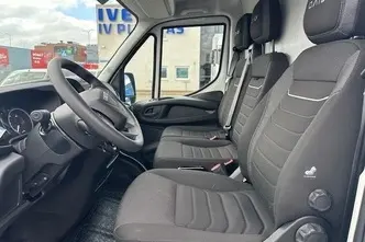 Iveco Daily, 3.0, 129 kW, diisel, manuaal, tagavedu