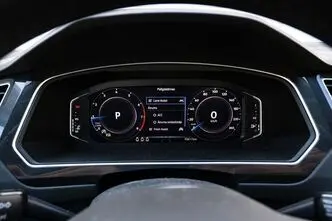Volkswagen Tiguan, 1.5, 110 kW, бензин, автомат, передний привод