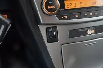 Toyota Avensis, 2.2, 110 kW, diisel, automaat, esivedu