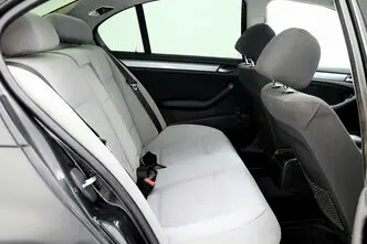 BMW 320, 2.2, 169 kW, bensiin, automaat, tagavedu