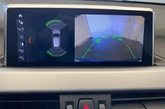 BMW X1, 1.5, 100 kW, бензин, автомат, передний привод